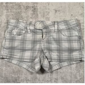 YMI Plaid Shorts Juniors 5 White Gray Low Rise Casual